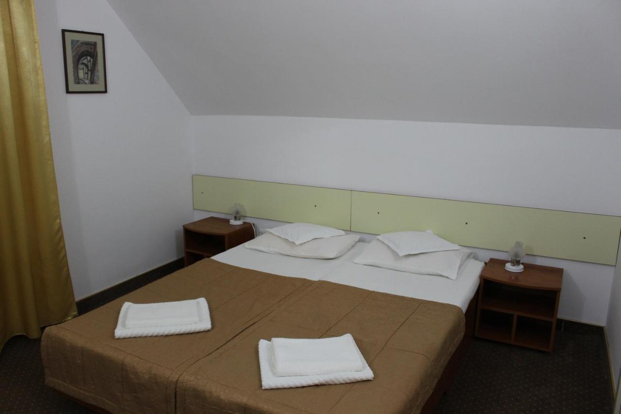 Pensiunea Colina Poiana Brasov Extérieur photo